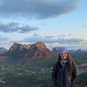 Meet your Posher, Anna